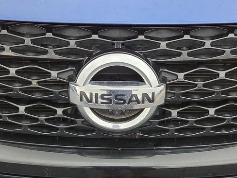 Used 2019 Nissan Pathfinder SL FWD image 22