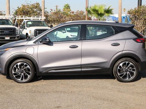 Used 2022 Chevrolet Bolt EUV Premier image 5