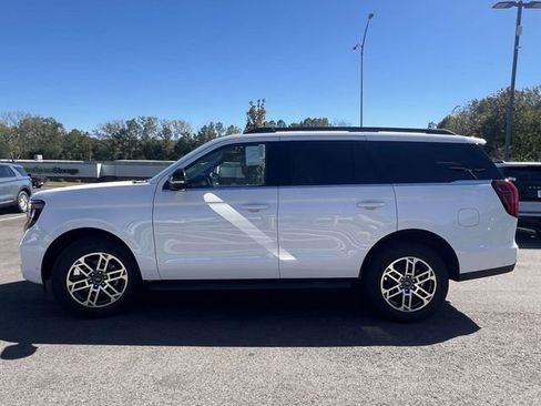 New 2025 Ford Expedition Active image 6