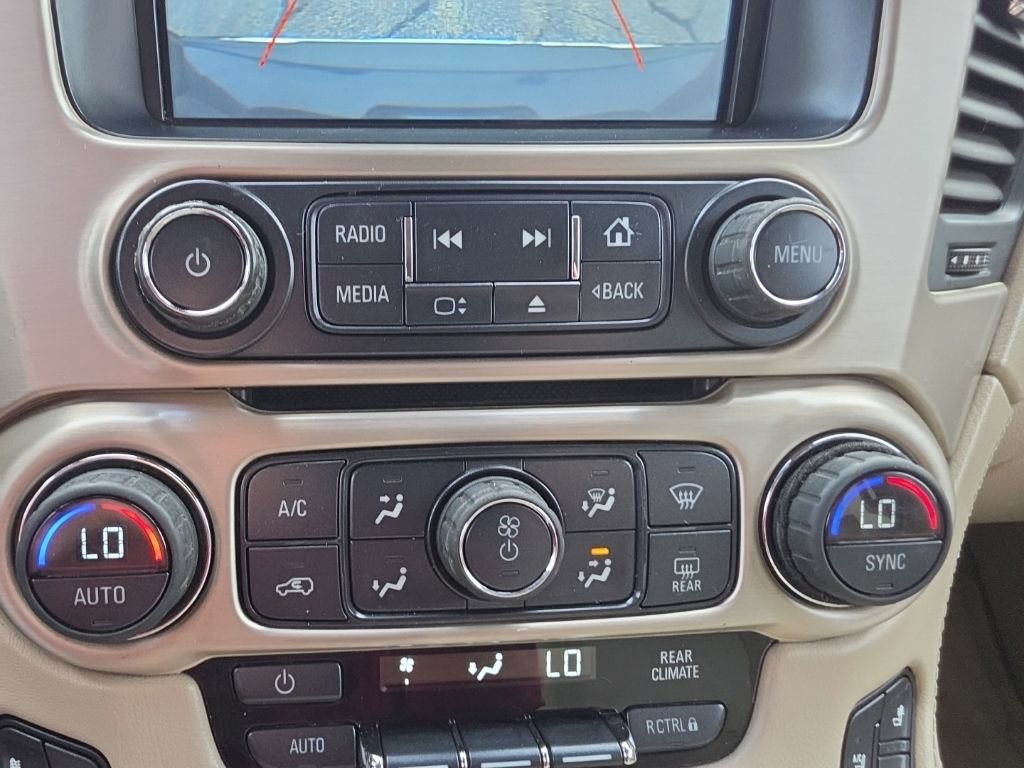 Used 2016 GMC Yukon Denali w/ Open Road Package AWD/4WD image 17