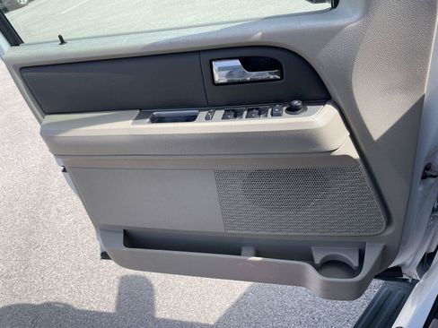 Used 2012 Ford Expedition XLT RWD image 23