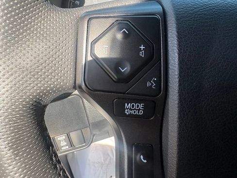 Used 2022 Toyota Tacoma TRD Sport AWD/4WD image 20