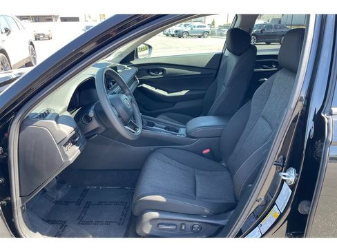 Certified 2023 Honda Accord EX image 10