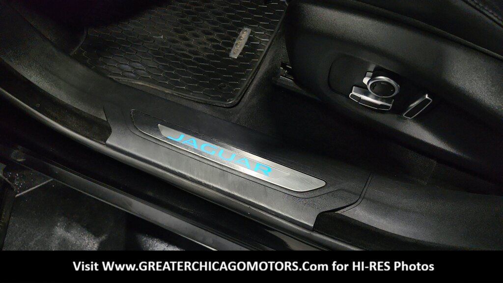 Used 2020 Jaguar F-PACE SVR AWD/4WD image 29