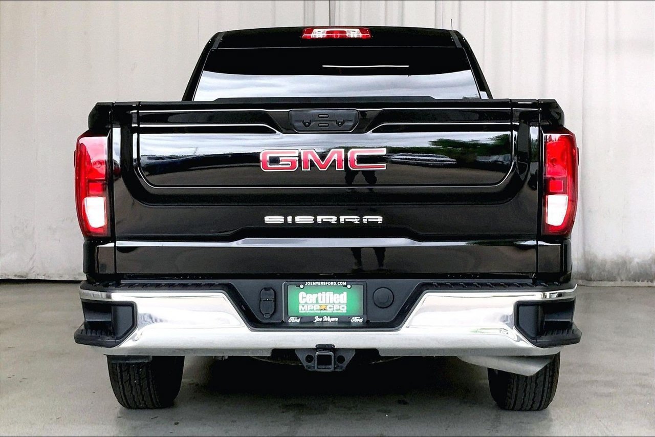Used 2026 GMC Sierra 1500 Pro w/ Pro Value Package RWD image 3