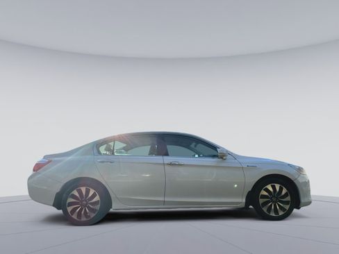 Used 2014 Honda Accord Touring image 34