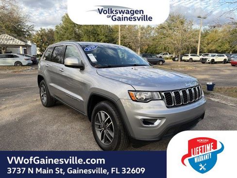 Used 2020 Jeep Grand Cherokee Laredo w/ Laredo X Package image 1