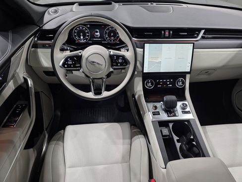 New 2026 Jaguar F-PACE R-Dynamic S image 10