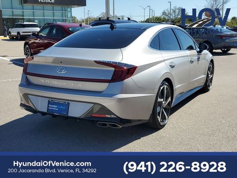 Used 2023 Hyundai Sonata SEL Plus image 5
