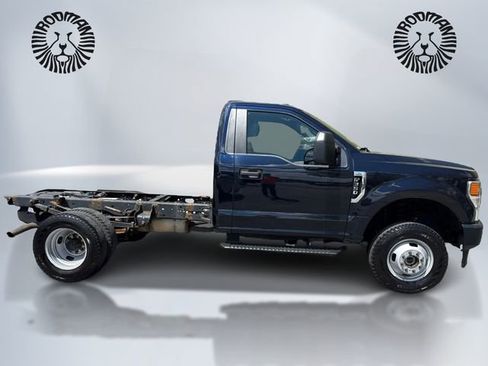 Certified 2021 Ford F350 XL w/ Power Equipment Group AWD/4WD image 4