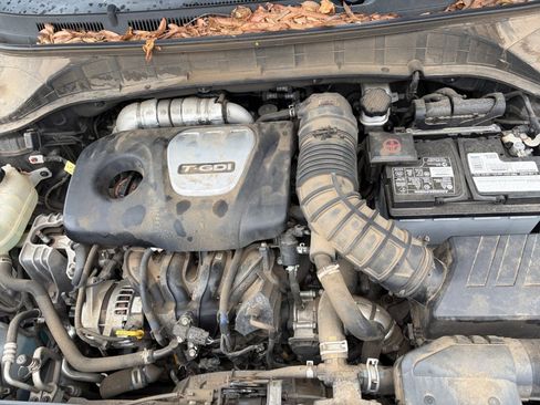Used 2021 Hyundai Kona Limited FWD image 20