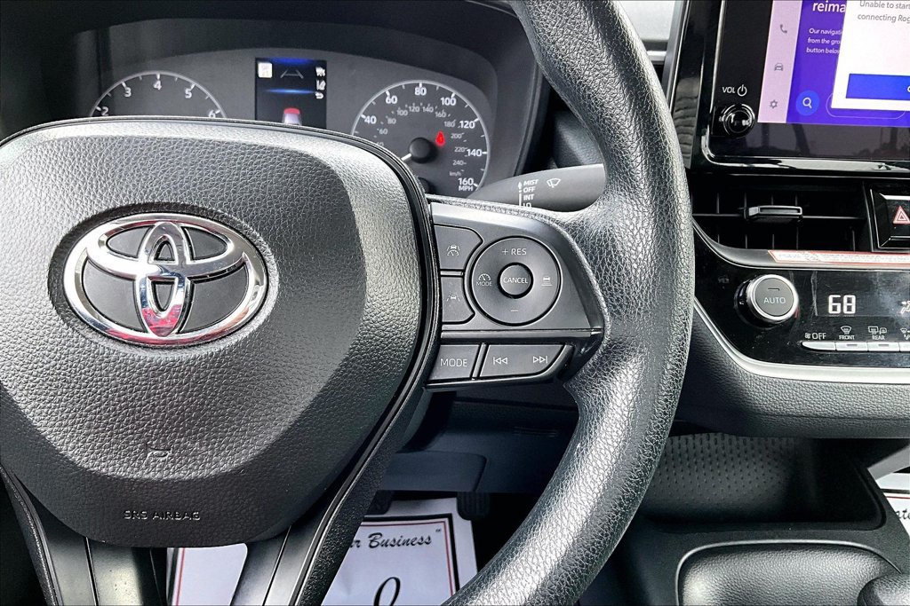 Used 2025 Toyota Corolla LE w/ Convenience Package FWD image 13