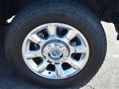Used 2016 Ford F250 Lariat w/ Lariat Ultimate Package AWD/4WD image 49