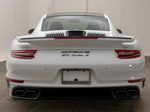Used 2019 Porsche 911 Turbo S image 8