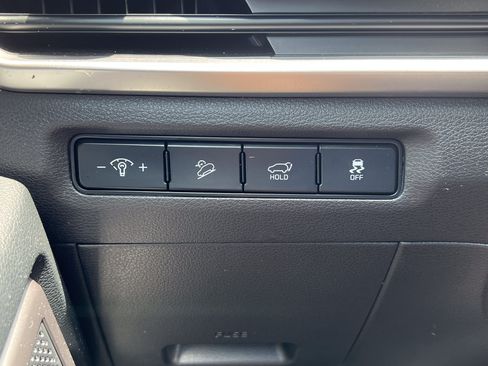 Used 2024 Kia Telluride EX w/ EX Captain's Chair Package AWD/4WD image 20
