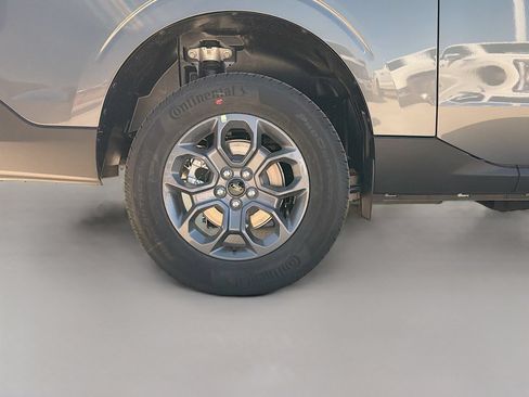 New 2026 Ford Maverick XLT w/ XLT Luxury Package AWD/4WD image 39