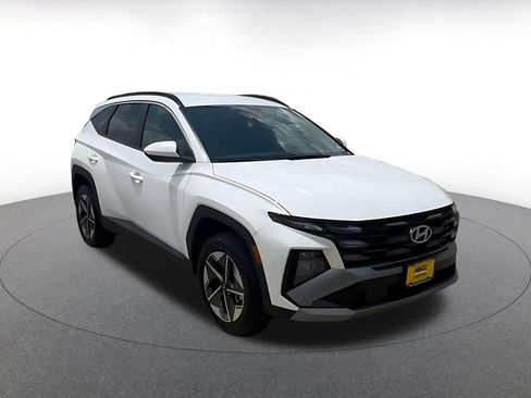 Used 2026 Hyundai Tucson SEL AWD/4WD image 3