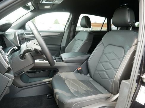 Certified 2026 Volkswagen Atlas Cross Sport SE AWD/4WD image 15