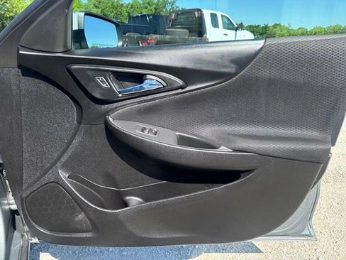 Used 2024 Chevrolet Malibu LT FWD image 20
