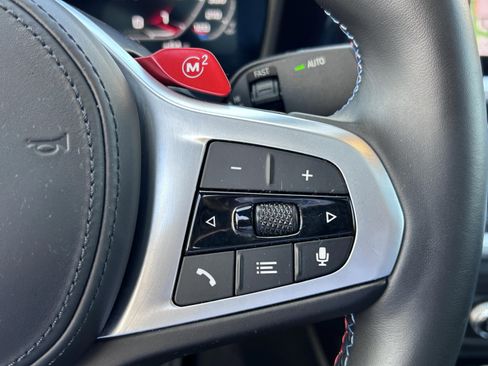 Used 2022 BMW M4 Coupe image 11