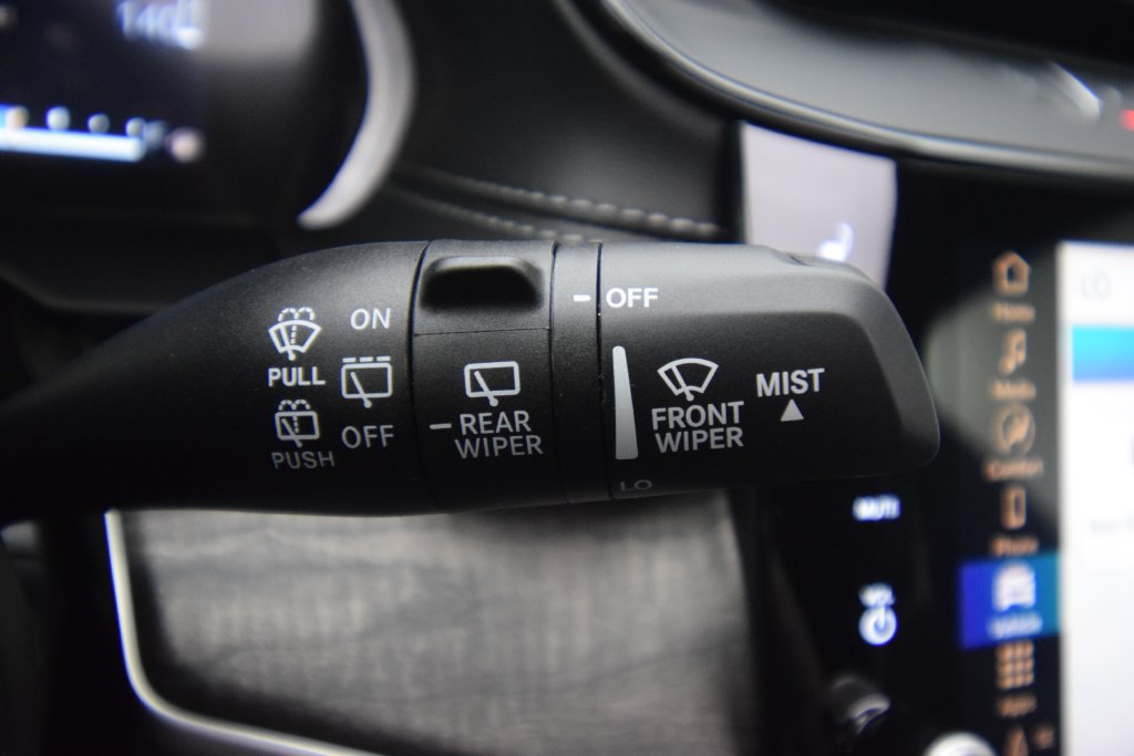New 2027 Jeep Grand Cherokee Altitude AWD/4WD image 29