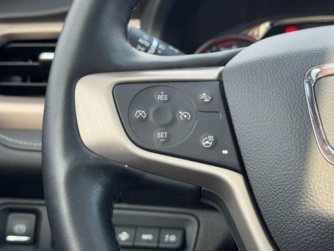 Used 2023 GMC Acadia Denali w/ Denali Ultimate Package image 19