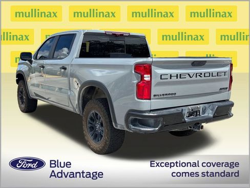 Used 2024 Chevrolet Silverado 1500 ZR2 w/ Technology Package AWD/4WD image 10