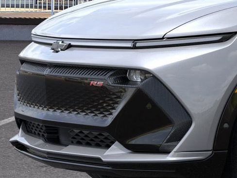 New 2025 Chevrolet Equinox EV RS image 13