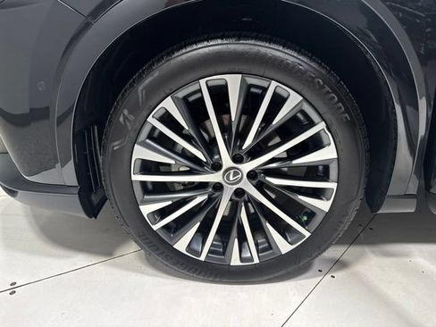 Used 2025 Lexus RX 350h AWD/4WD image 9