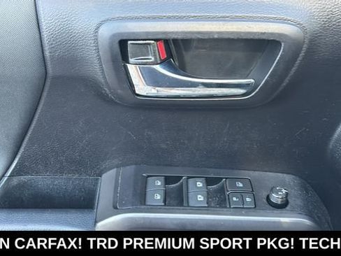 Used 2021 Toyota Tacoma TRD Sport w/ TRD Premium Sport Package AWD/4WD image 9