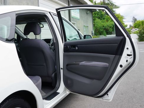 Used 2006 Toyota Prius FWD image 27