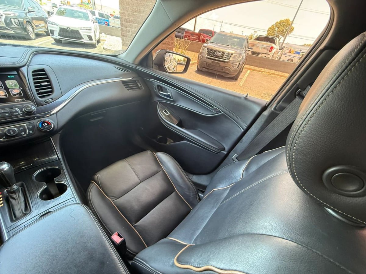 Used 2016 Chevrolet Impala LTZ FWD image 46