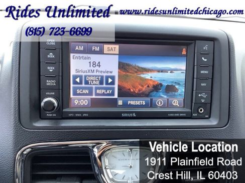 Used 2012 Chrysler Town & Country Touring-L w/ Entertainment Group #2 image 18