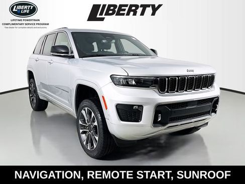 Used 2022 Jeep Grand Cherokee Overland image 1
