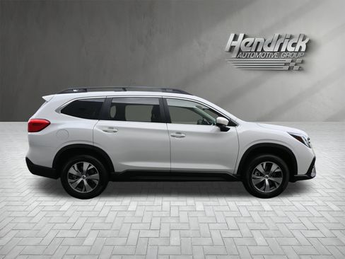 Certified 2025 Subaru Ascent Premium w/ Popular Package #2 image 10