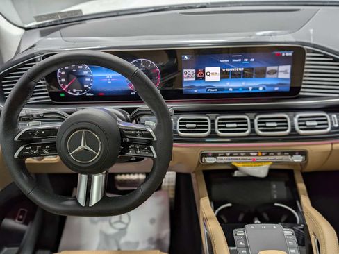 New 2026 Mercedes-Benz GLS 450 GLS 450 image 5