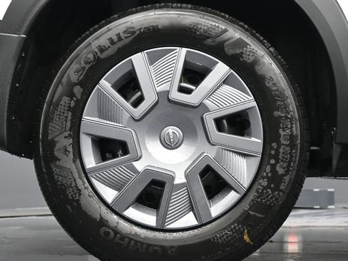 New 2026 Nissan Kicks S FWD image 9