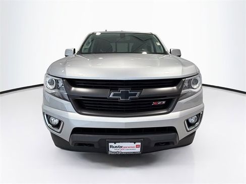 Used 2017 Chevrolet Colorado Z71 image 2