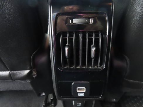 Used 2024 Jeep Compass Trailhawk AWD/4WD image 31