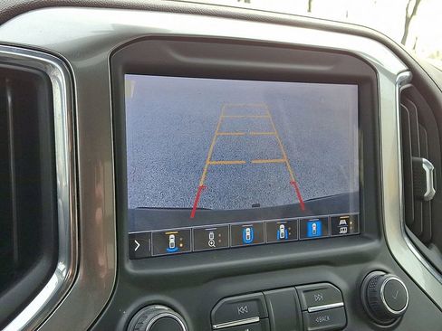Used 2022 Chevrolet Silverado 1500 LTZ w/ LTZ Premium Package AWD/4WD image 4