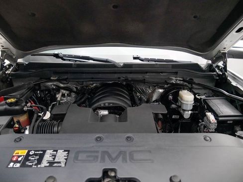 Used 2014 GMC Sierra 1500 SLT w/ All-Terrain Package image 11