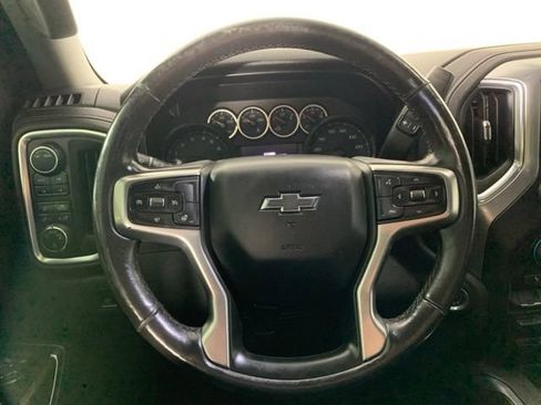 Used 2020 Chevrolet Silverado 1500 RST AWD/4WD image 31