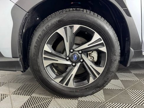 Used 2024 Subaru Crosstrek 2.0i Premium image 46