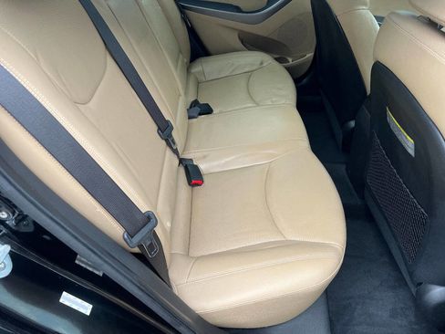 Used 2012 Hyundai Elantra Limited image 25