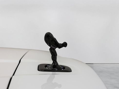 Certified 2025 Rolls-Royce Cullinan Black Badge AWD/4WD image 21