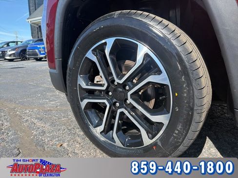 Used 2022 Jeep Compass Limited image 9