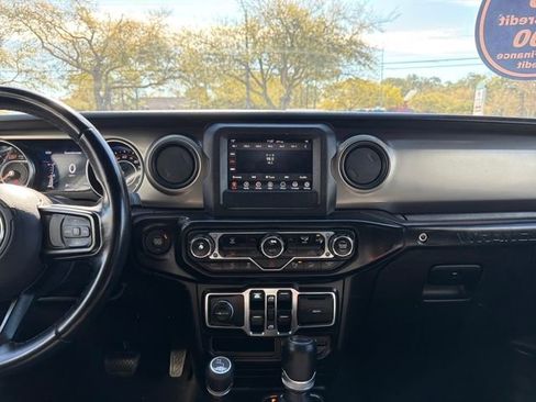 Used 2020 Jeep Wrangler Unlimited Sport AWD/4WD image 22
