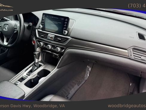 Used 2019 Honda Accord Sport image 33