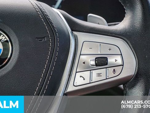 Used 2025 BMW X7 xDrive40i image 32