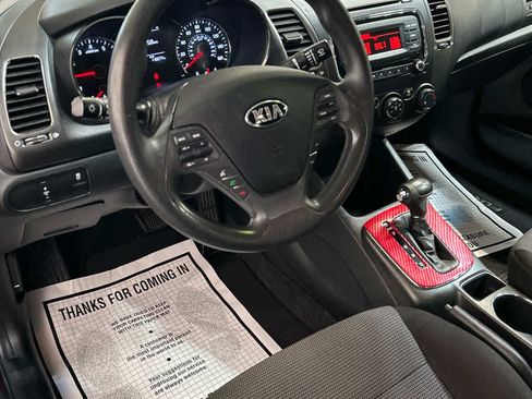 Used 2018 Kia Forte LX FWD image 9